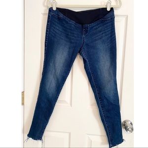 COPY - Isabel Maternity Jeggings Size 6